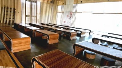 依马老式壁挂炉三个旋钮是干什么的？