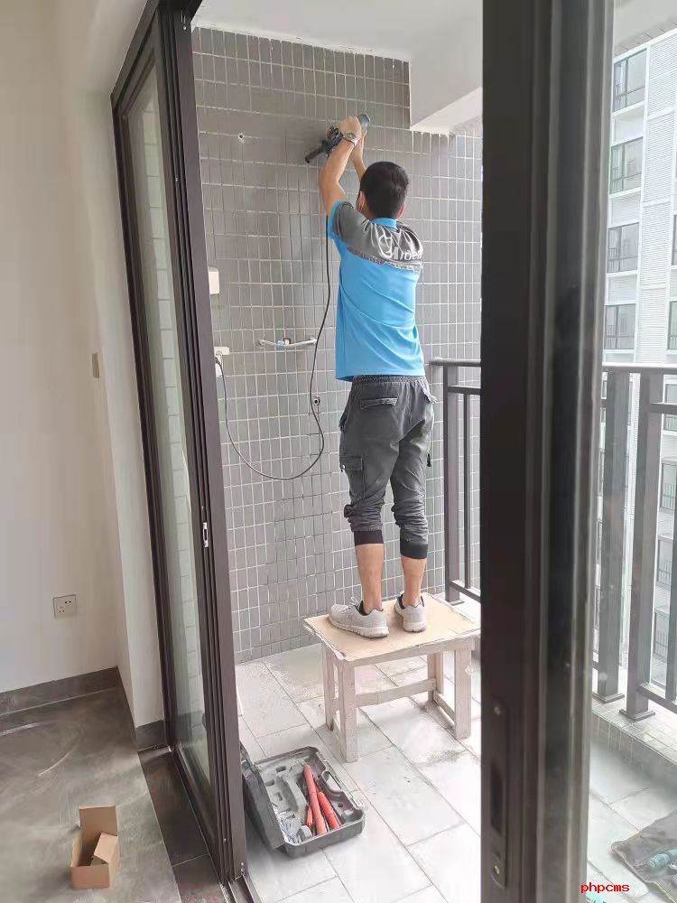 你真的会用空调吗？冬季一开空调电表就“飞”起来原因原来是因为它